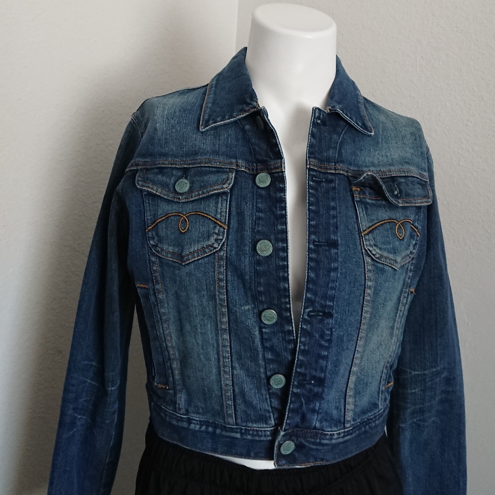 Womens denim jacket L chest 40" lenght 18" preowne